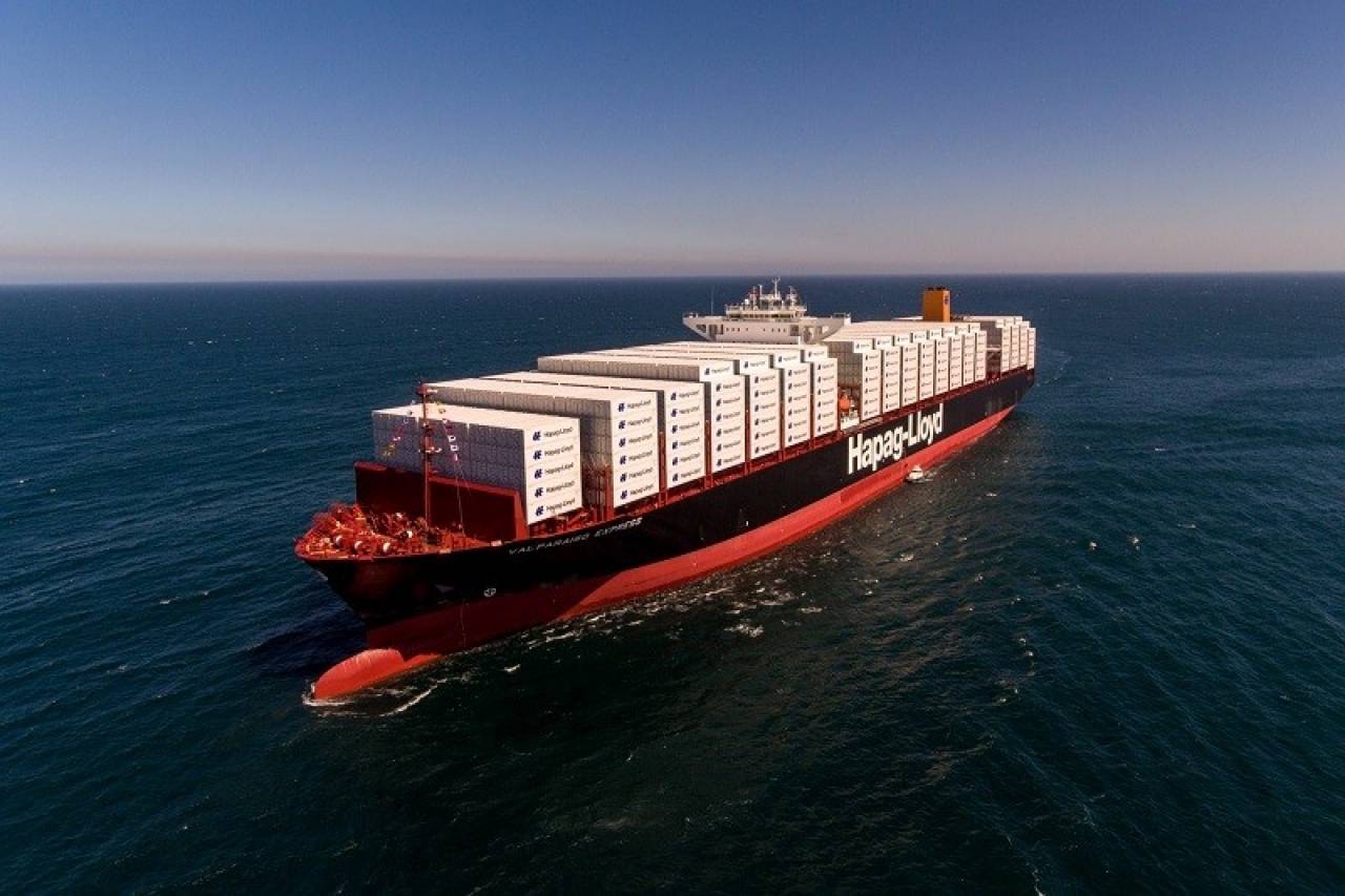 Hapag-Lloyd Enters Post-Panamax Market